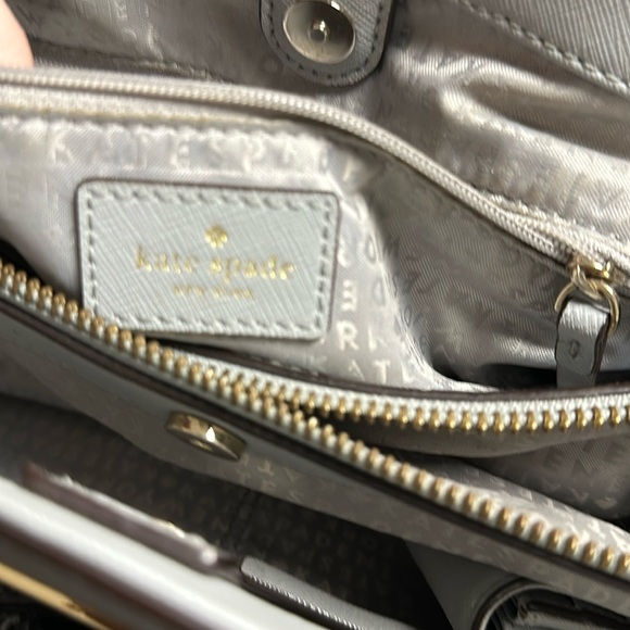 EUC, Kate Spade Convertible/Crossbody Gray Leather Purse, Like New! FREE WALLET! - Picture 4 of 12
